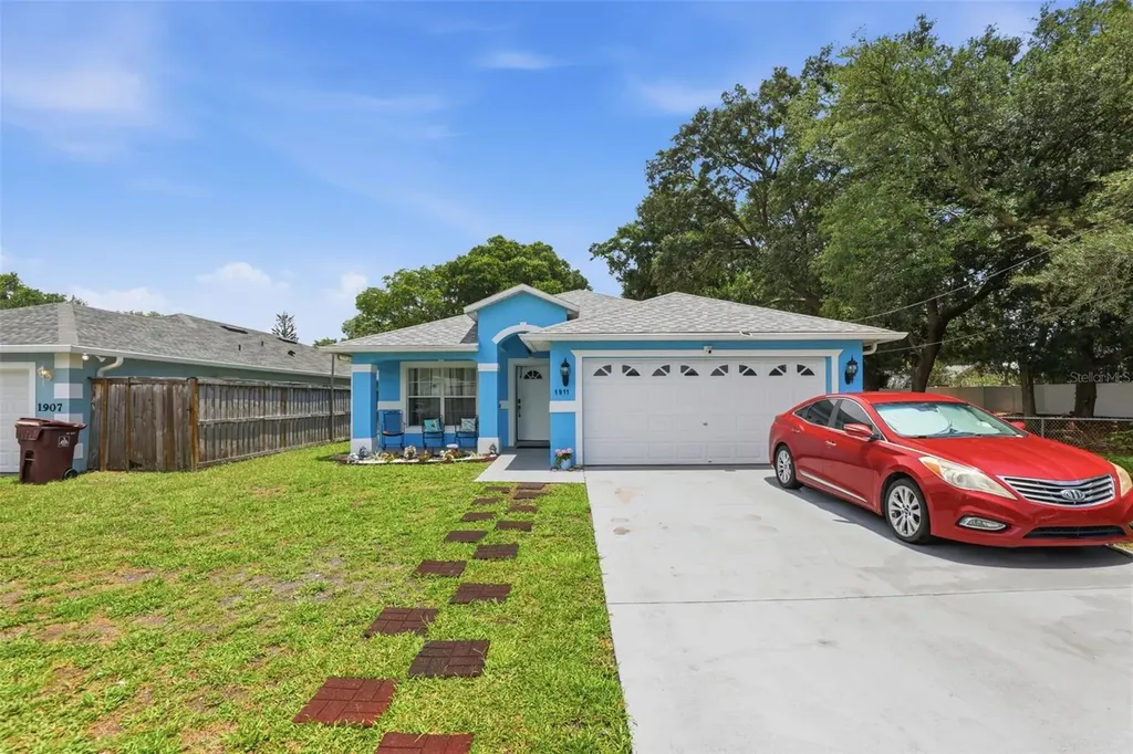 1911 S Gadsen Boulevard Orlando FL 32812