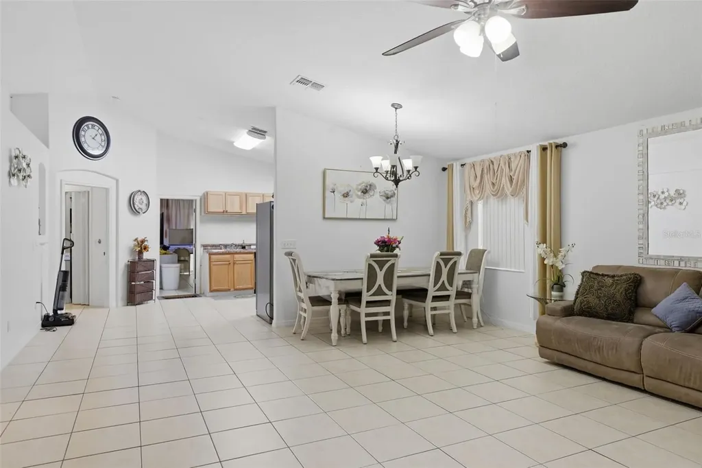 1911 S Gadsen Boulevard Orlando FL 32812