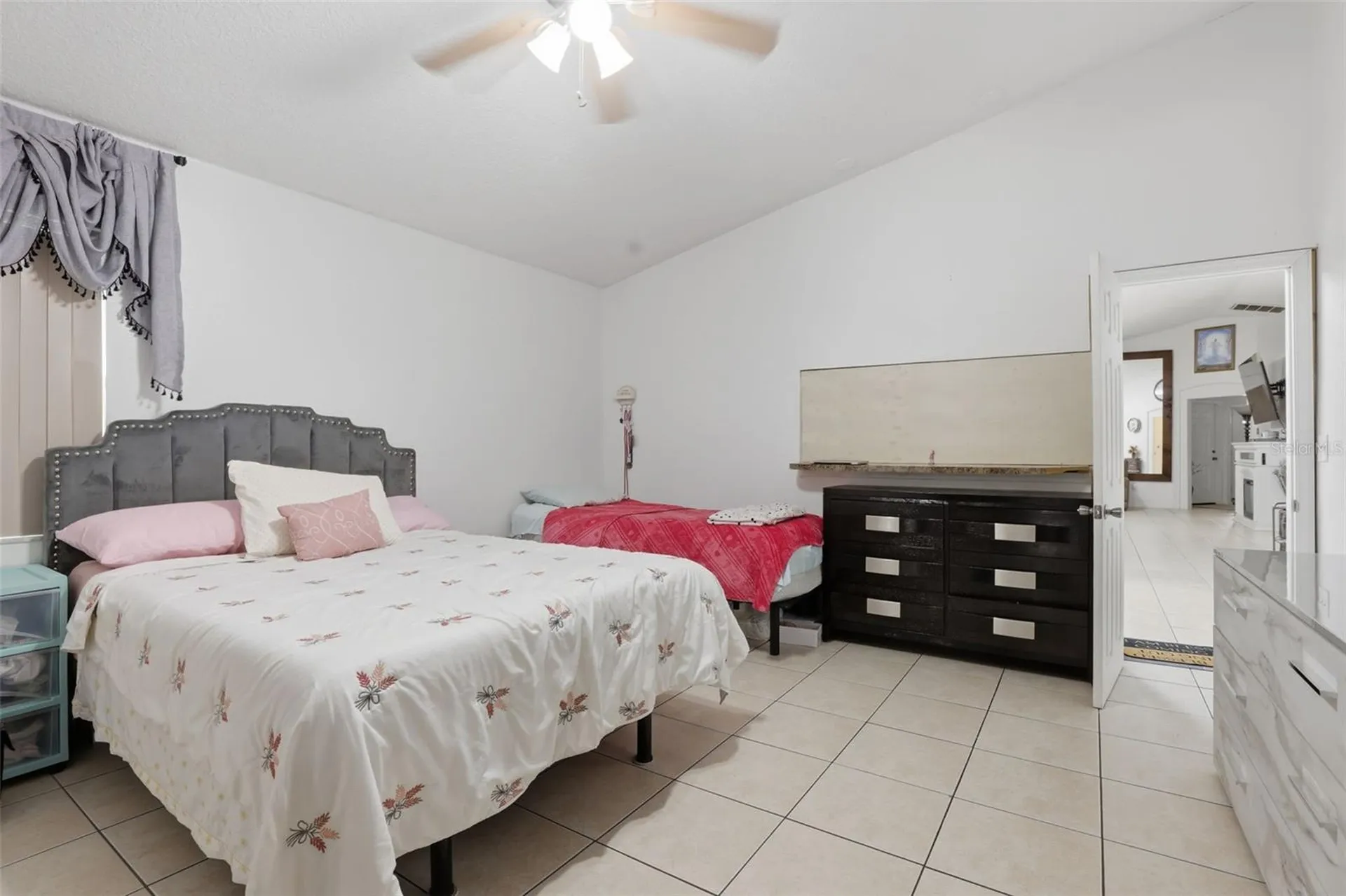 1911 S Gadsen Boulevard Orlando FL 32812