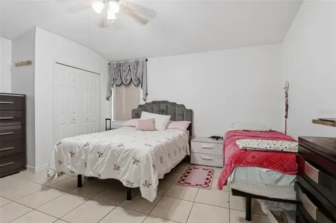 1911 S Gadsen Boulevard Orlando FL 32812