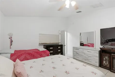 1911 S Gadsen Boulevard Orlando FL 32812