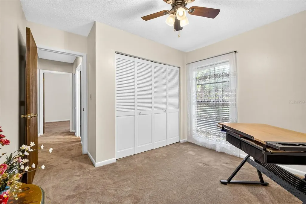 910 Hillside Drive Lutz FL 33549