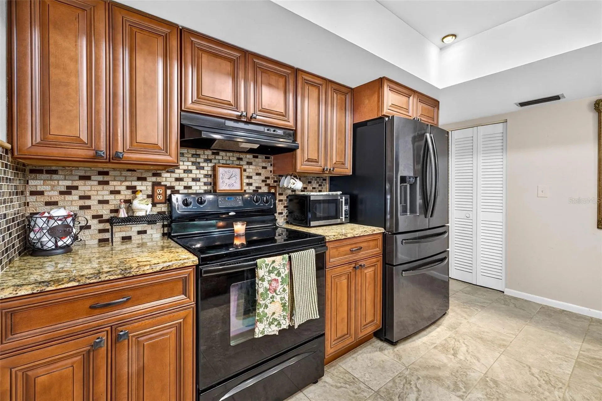 910 Hillside Drive Lutz FL 33549