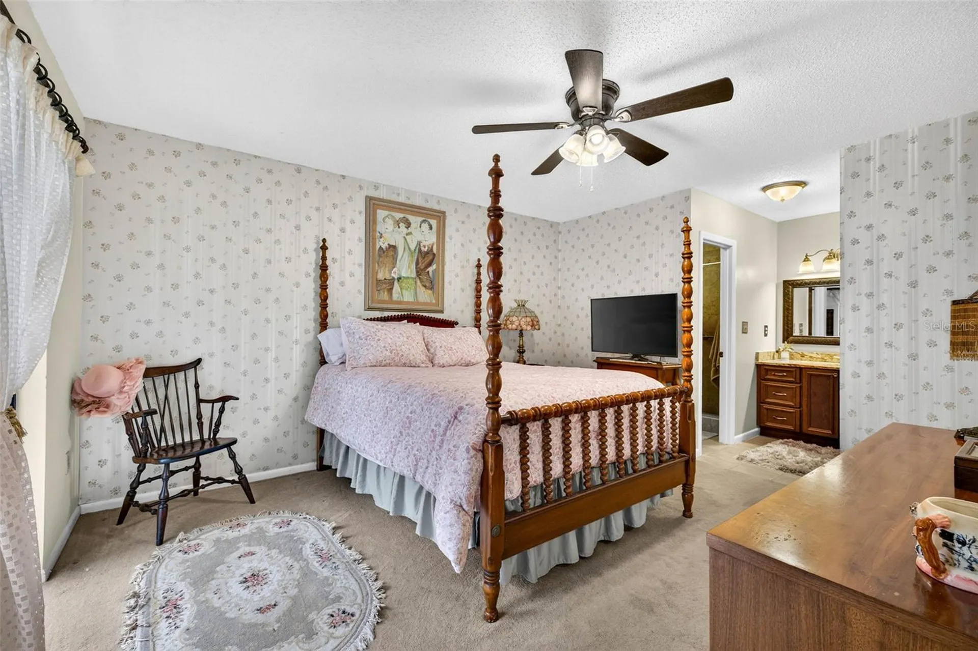 910 Hillside Drive Lutz FL 33549