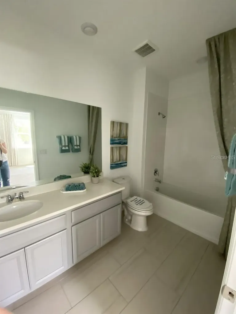 1109 Arbour Verde Court Tampa FL 33613