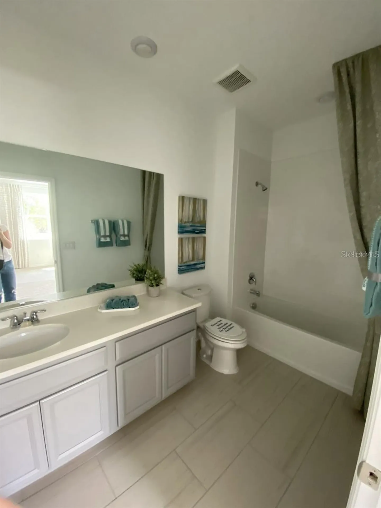 1109 Arbour Verde Court Tampa FL 33613