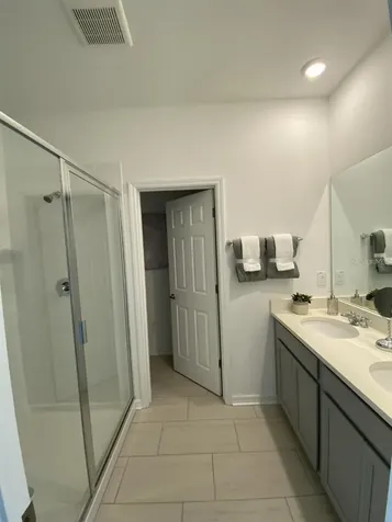 1109 Arbour Verde Court Tampa FL 33613