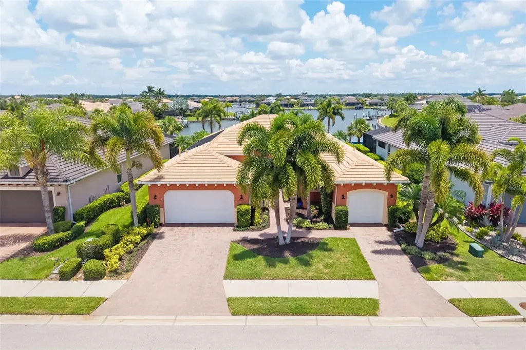5216 Lake Overlook Avenue Bradenton FL 34208