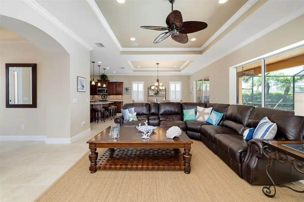 5216 Lake Overlook Avenue Bradenton FL 34208