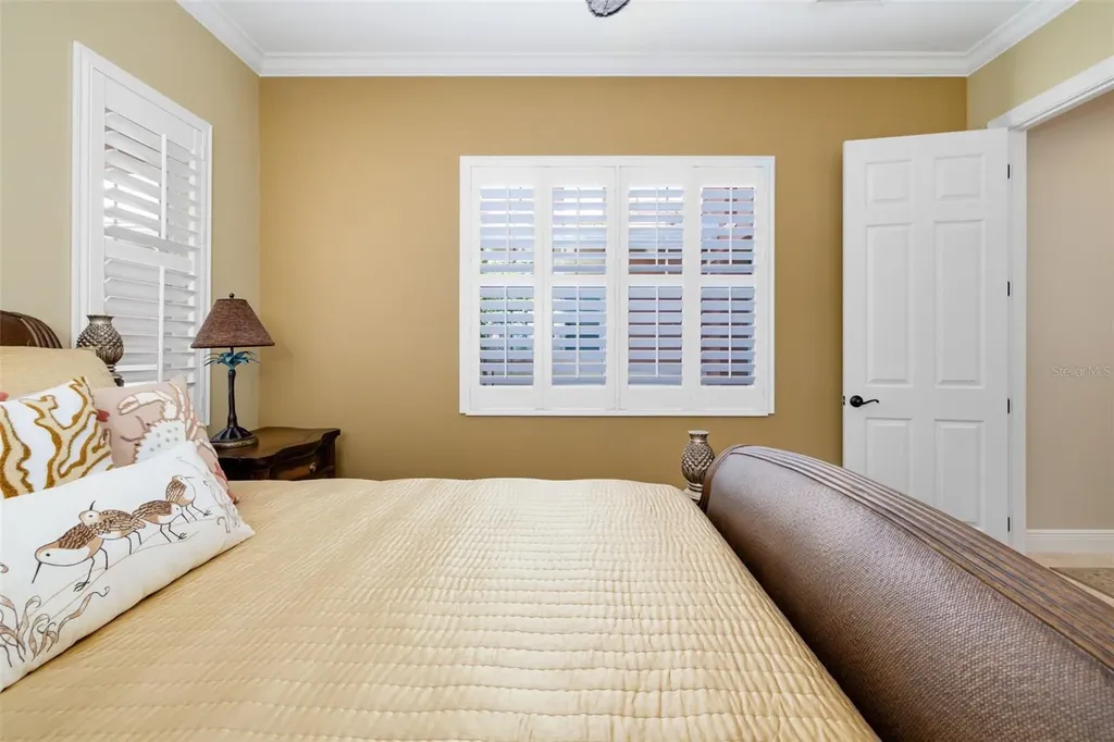 5216 Lake Overlook Avenue Bradenton FL 34208