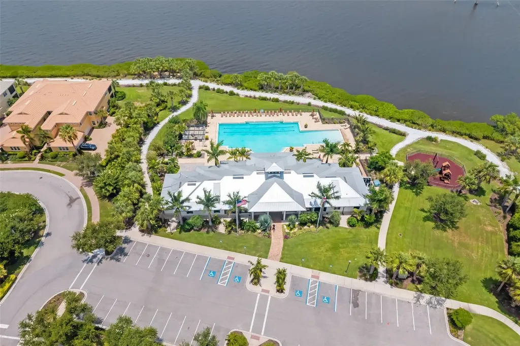 5216 Lake Overlook Avenue Bradenton FL 34208