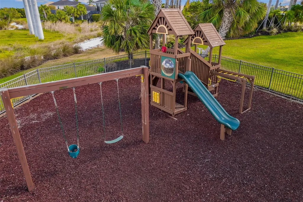 5216 Lake Overlook Avenue Bradenton FL 34208