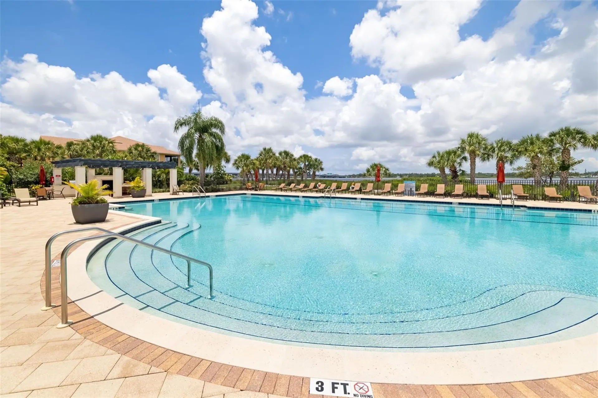 5216 Lake Overlook Avenue Bradenton FL 34208