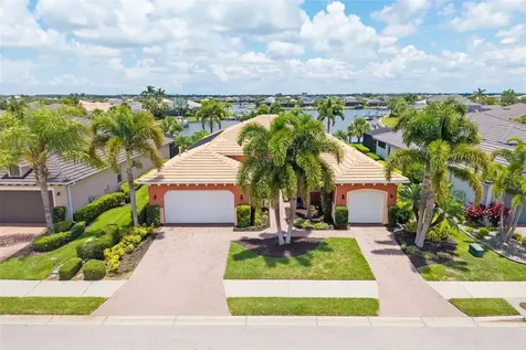 5216 Lake Overlook Avenue Bradenton FL 34208