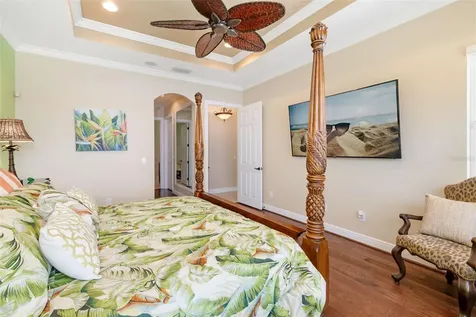 5216 Lake Overlook Avenue Bradenton FL 34208