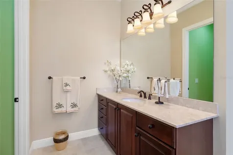5216 Lake Overlook Avenue Bradenton FL 34208