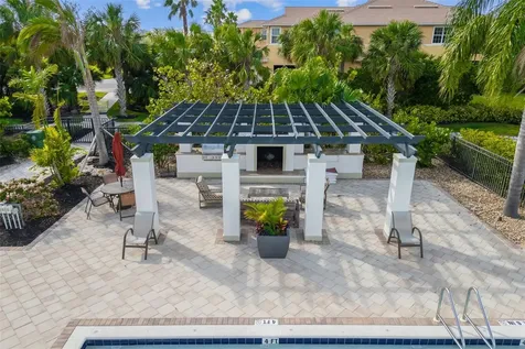5216 Lake Overlook Avenue Bradenton FL 34208