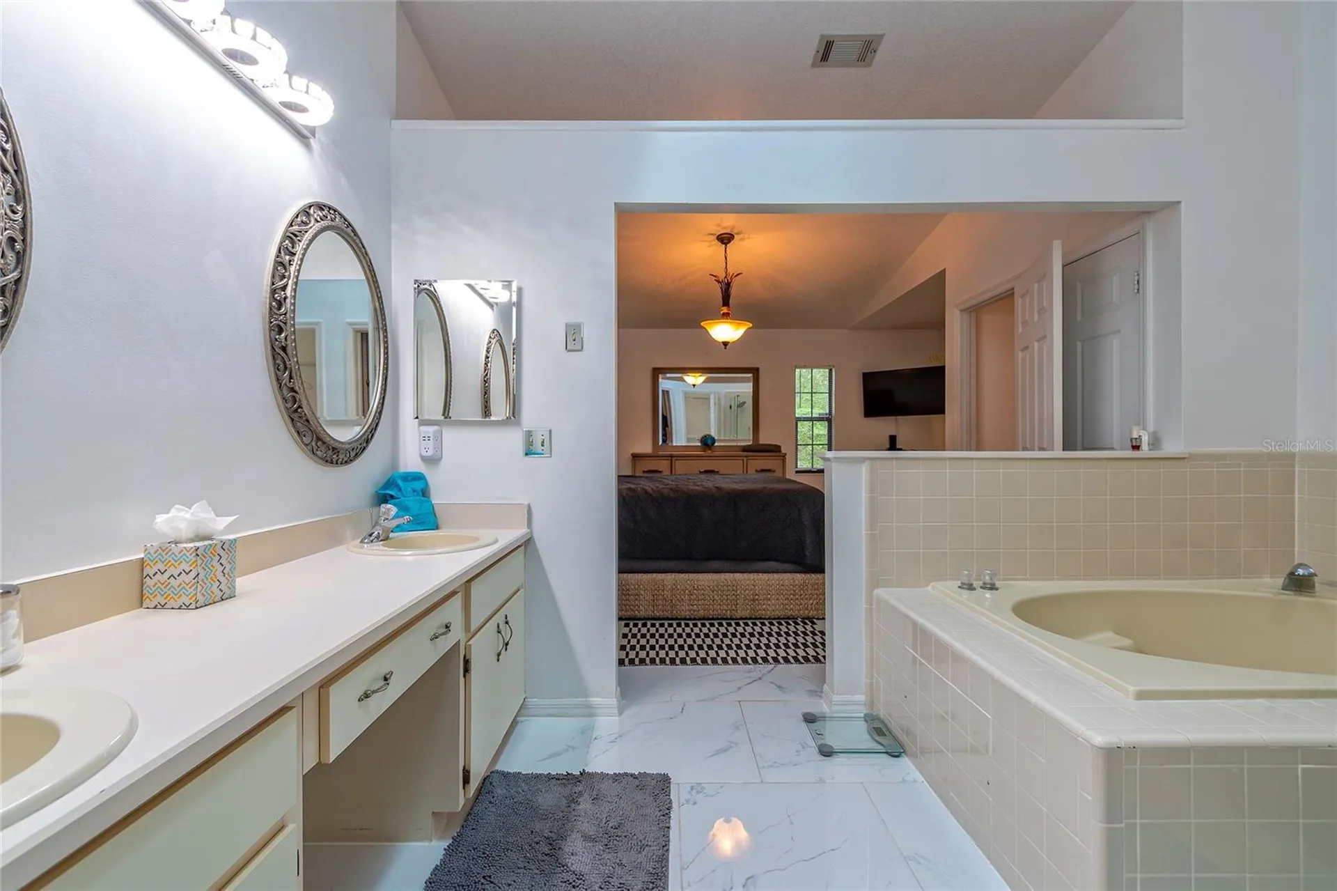7720 Chapelhill Drive Orlando FL 32819