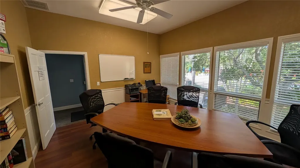 1025 Lake Avoca Place Tarpon Springs FL 34689