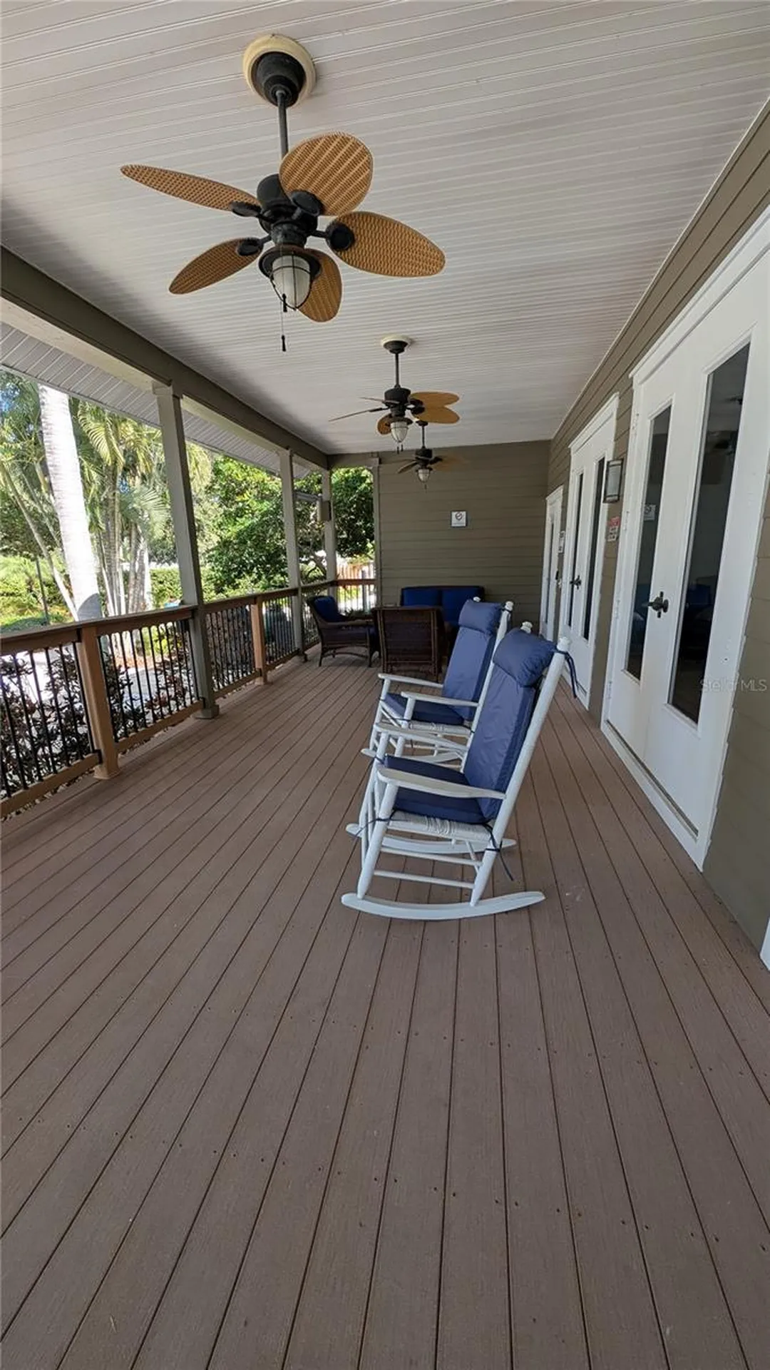 1025 Lake Avoca Place Tarpon Springs FL 34689