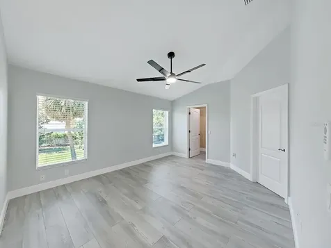 1025 Lake Avoca Place Tarpon Springs FL 34689
