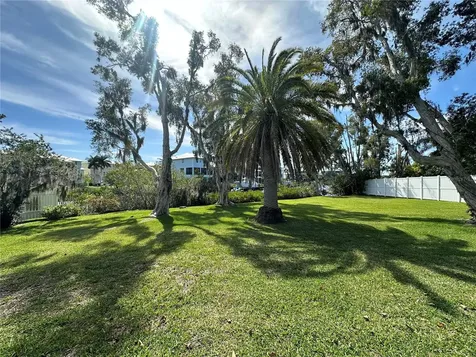 812 Bayview Drive Nokomis FL 34275