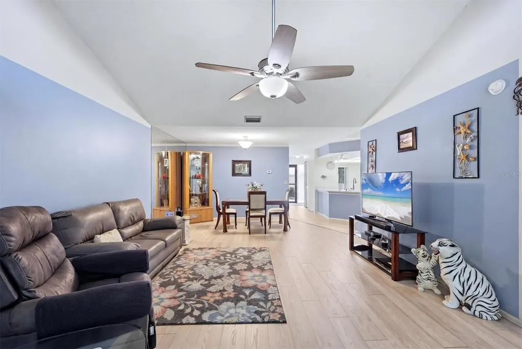 3412 Tallywood Circle Sarasota FL 34237