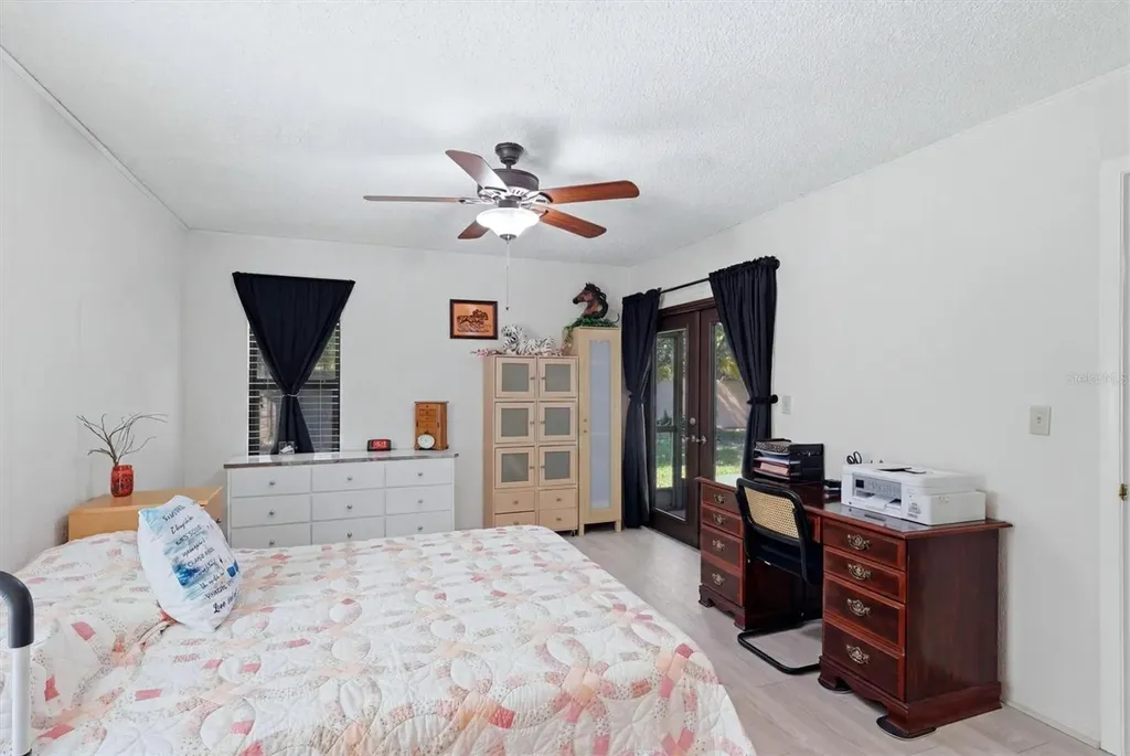 3412 Tallywood Circle Sarasota FL 34237