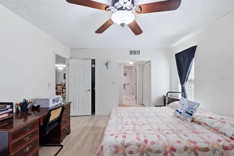 3412 Tallywood Circle Sarasota FL 34237