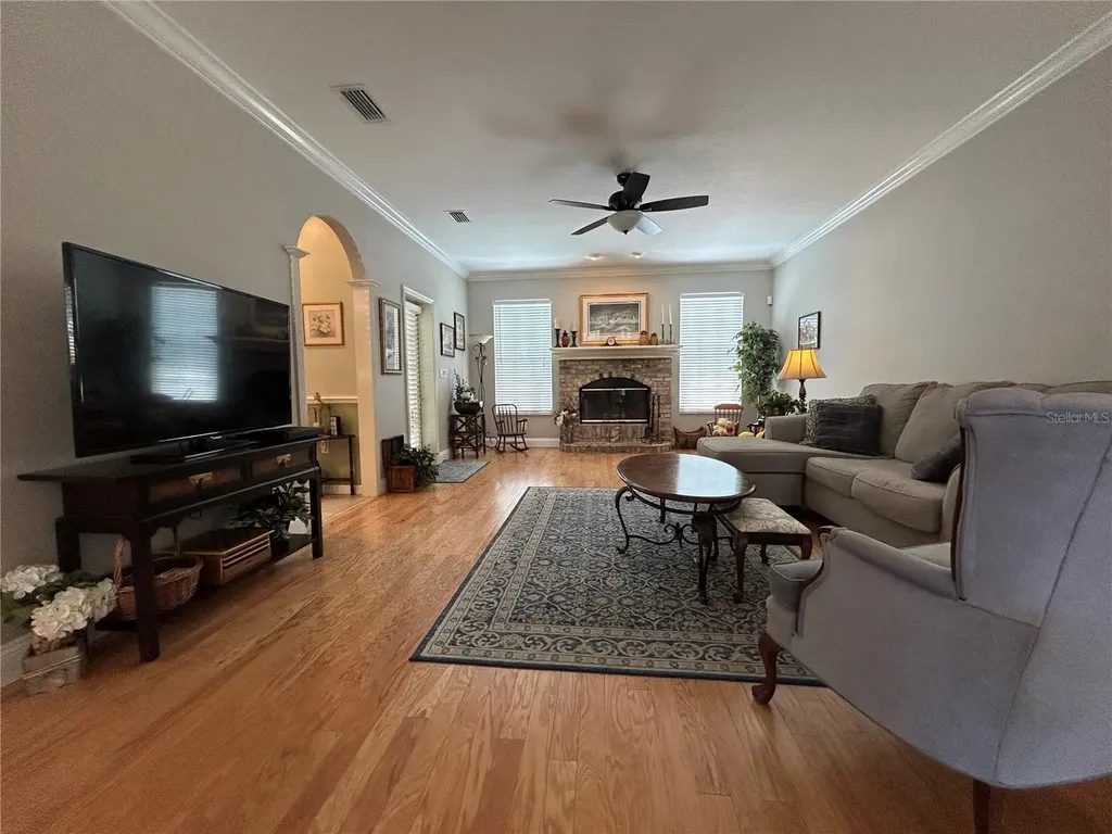 700 Adriane Park Circle Kissimmee FL 34744