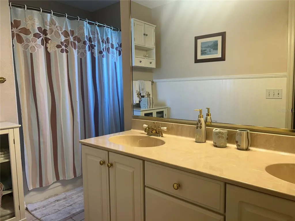 700 Adriane Park Circle Kissimmee FL 34744
