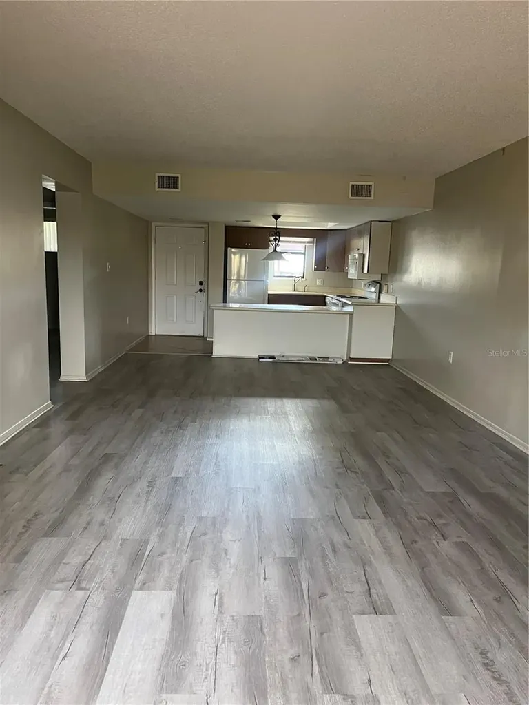 4300 Baywood Boulevard Mount Dora FL 32757