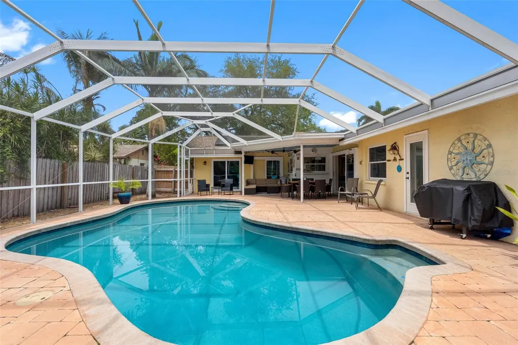 13440 Rustic Pines Boulevard S Seminole FL 33776