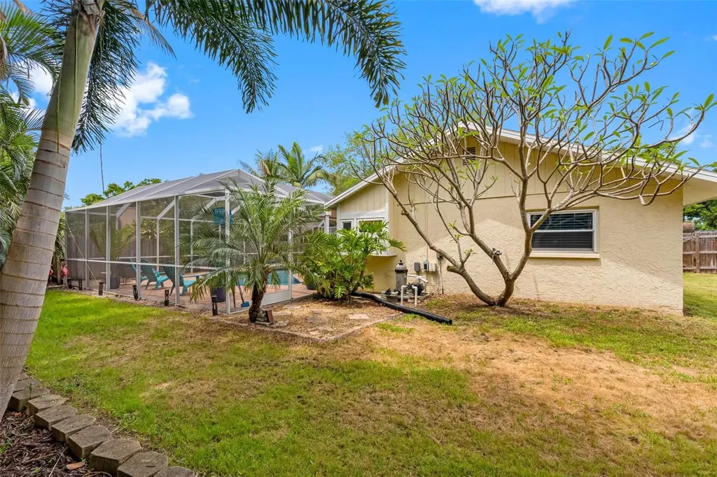 13440 Rustic Pines Boulevard S Seminole FL 33776