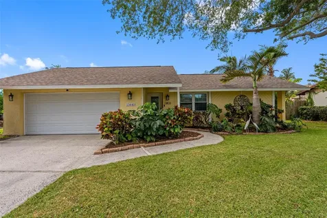13440 Rustic Pines Boulevard S Seminole FL 33776