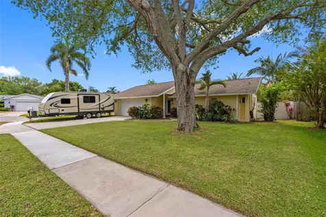13440 Rustic Pines Boulevard S Seminole FL 33776