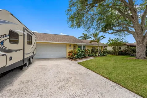 13440 Rustic Pines Boulevard S Seminole FL 33776