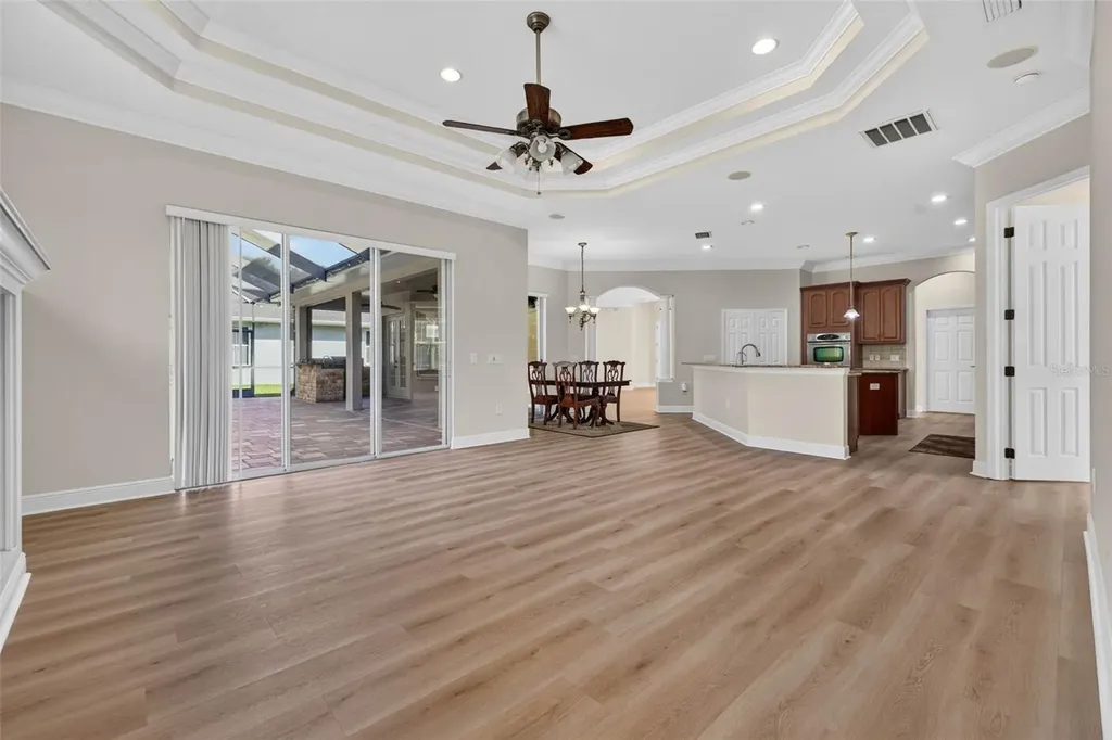 5112 Abisher Wood Lane Brandon FL 33511