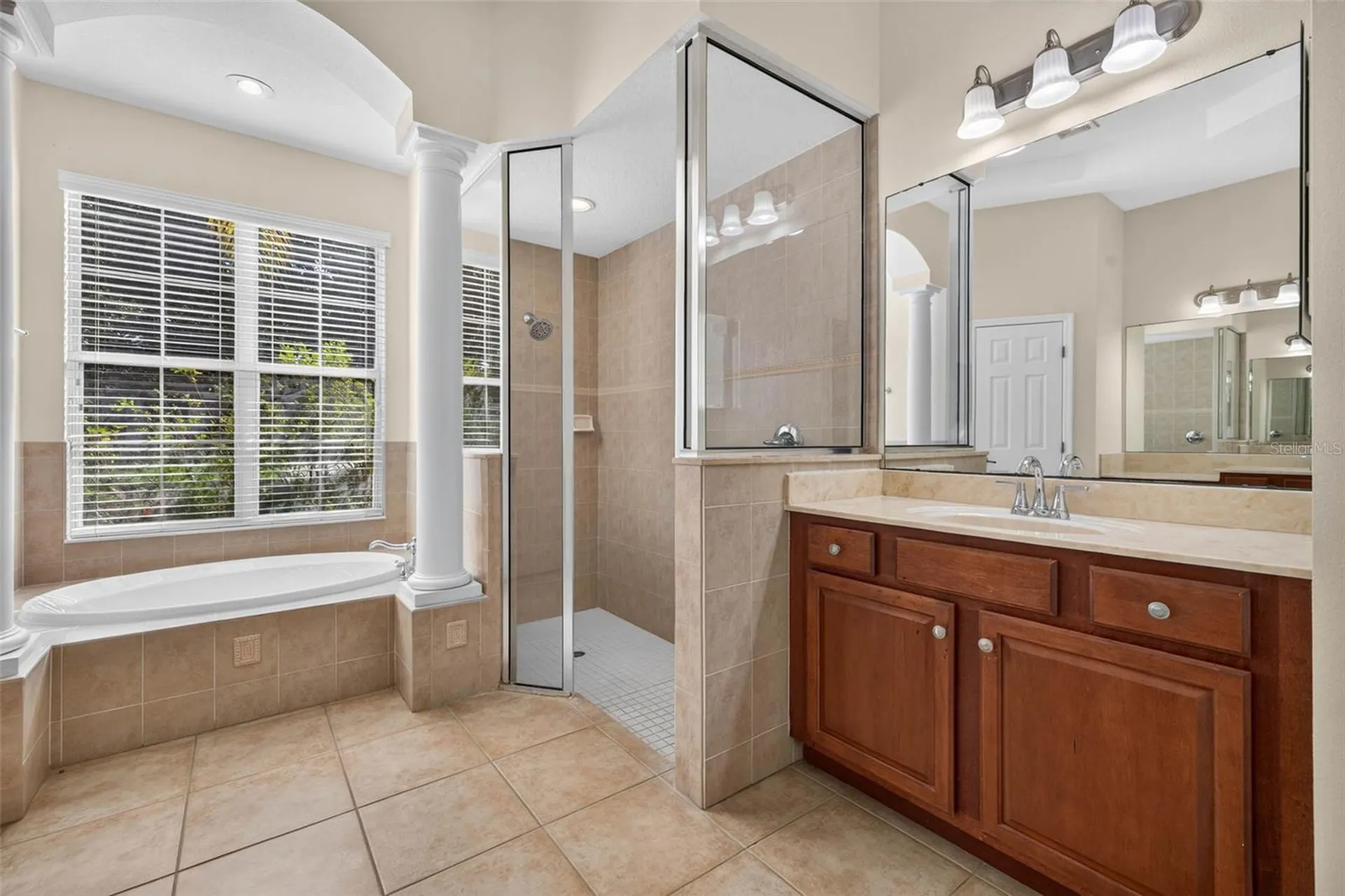 5112 Abisher Wood Lane Brandon FL 33511