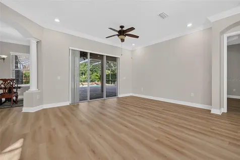 5112 Abisher Wood Lane Brandon FL 33511