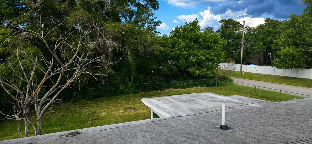 8 Flamevine Lane Debary FL 32713