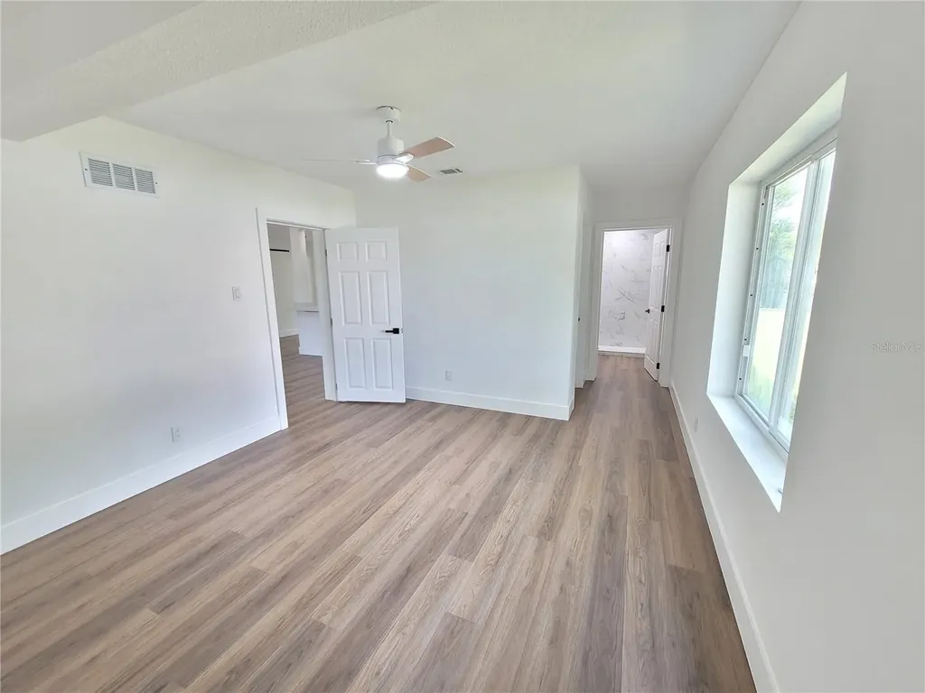 8 Flamevine Lane Debary FL 32713