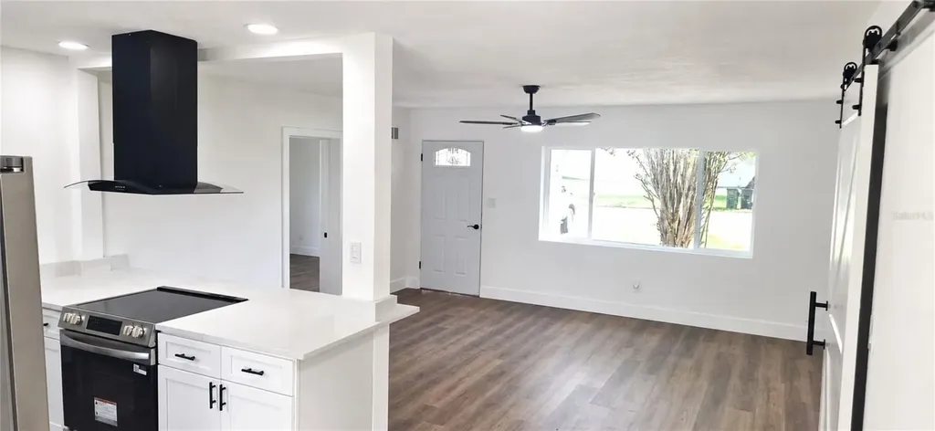 8 Flamevine Lane Debary FL 32713