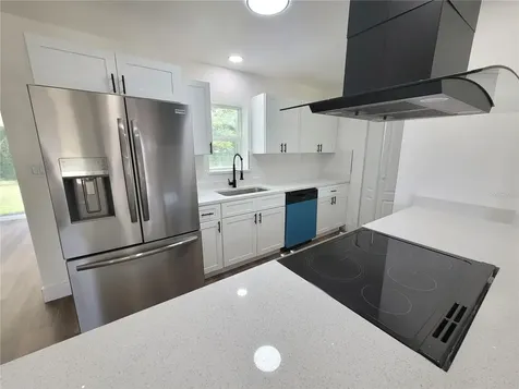 8 Flamevine Lane Debary FL 32713