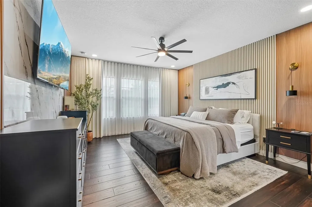 910 Grand Cresta Avenue Brandon FL 33511