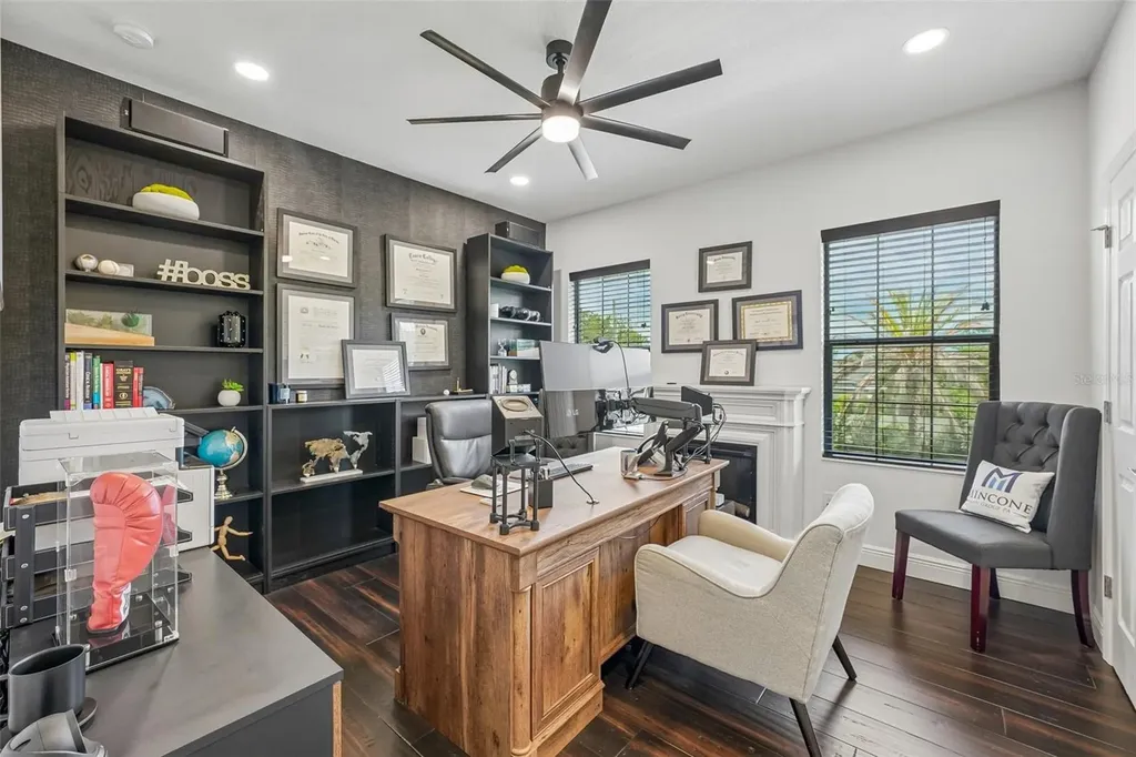 910 Grand Cresta Avenue Brandon FL 33511