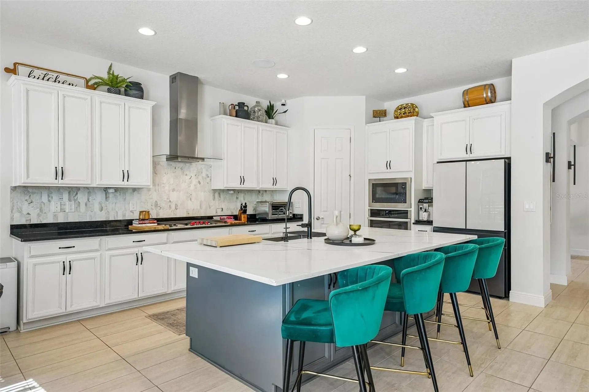 910 Grand Cresta Avenue Brandon FL 33511