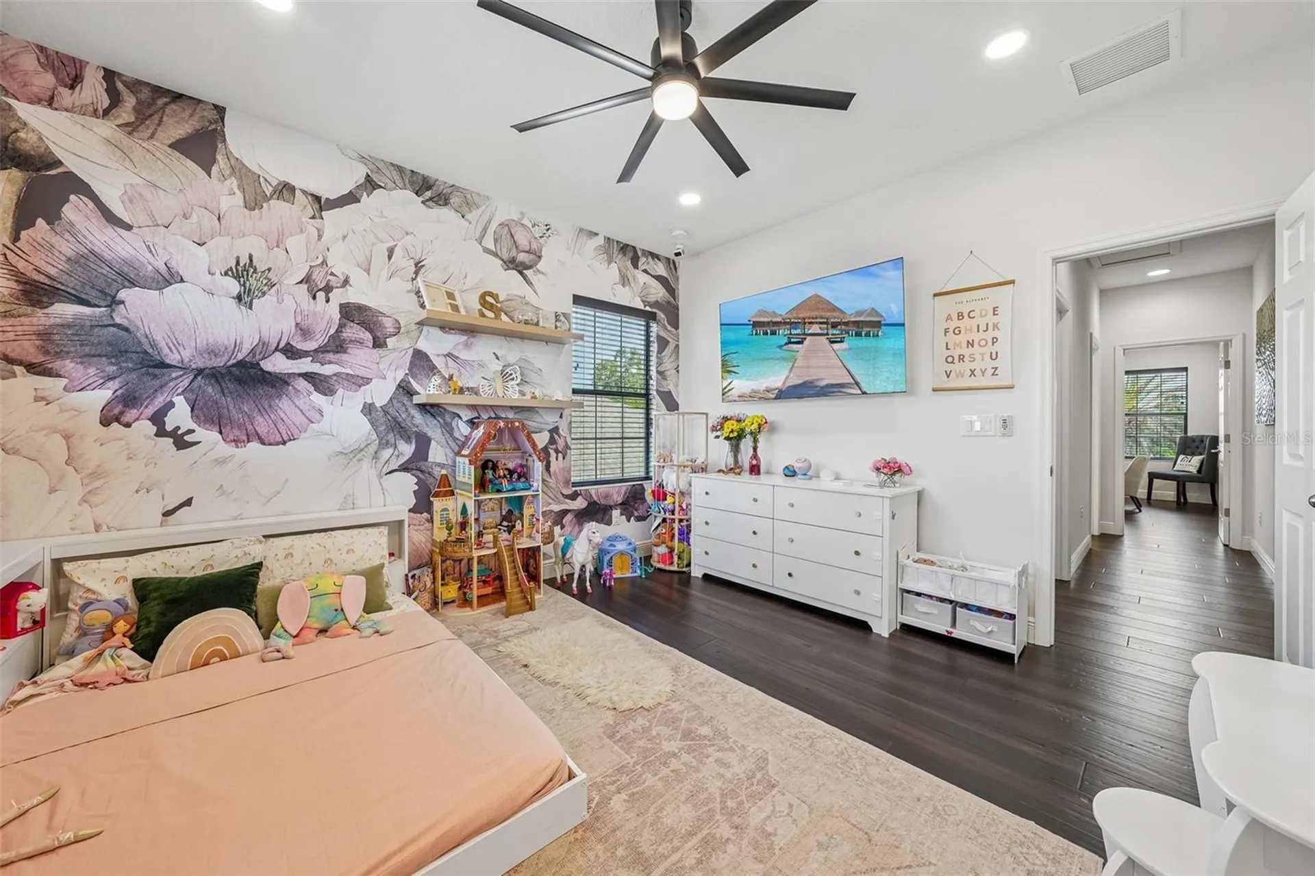 910 Grand Cresta Avenue Brandon FL 33511