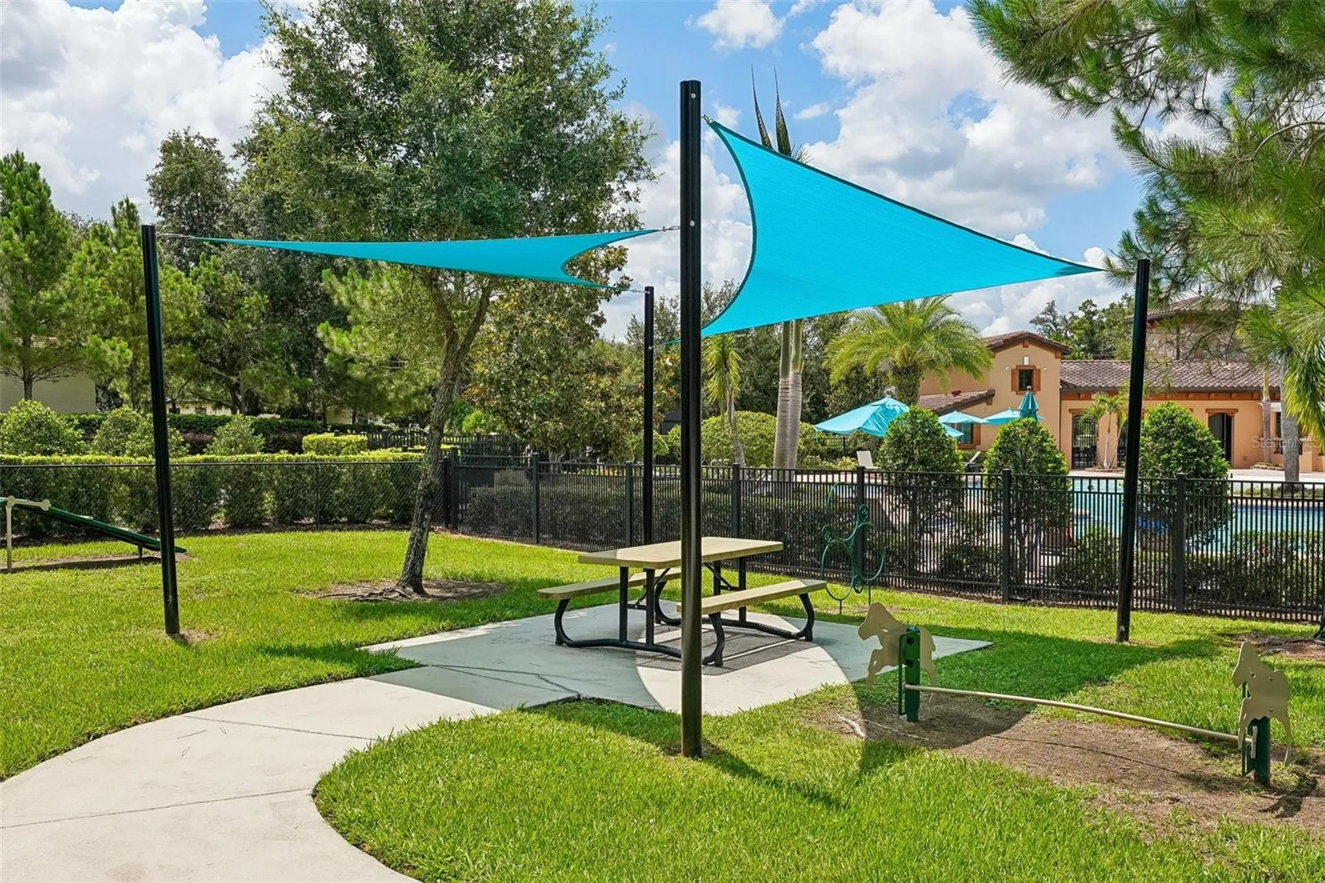 910 Grand Cresta Avenue Brandon FL 33511