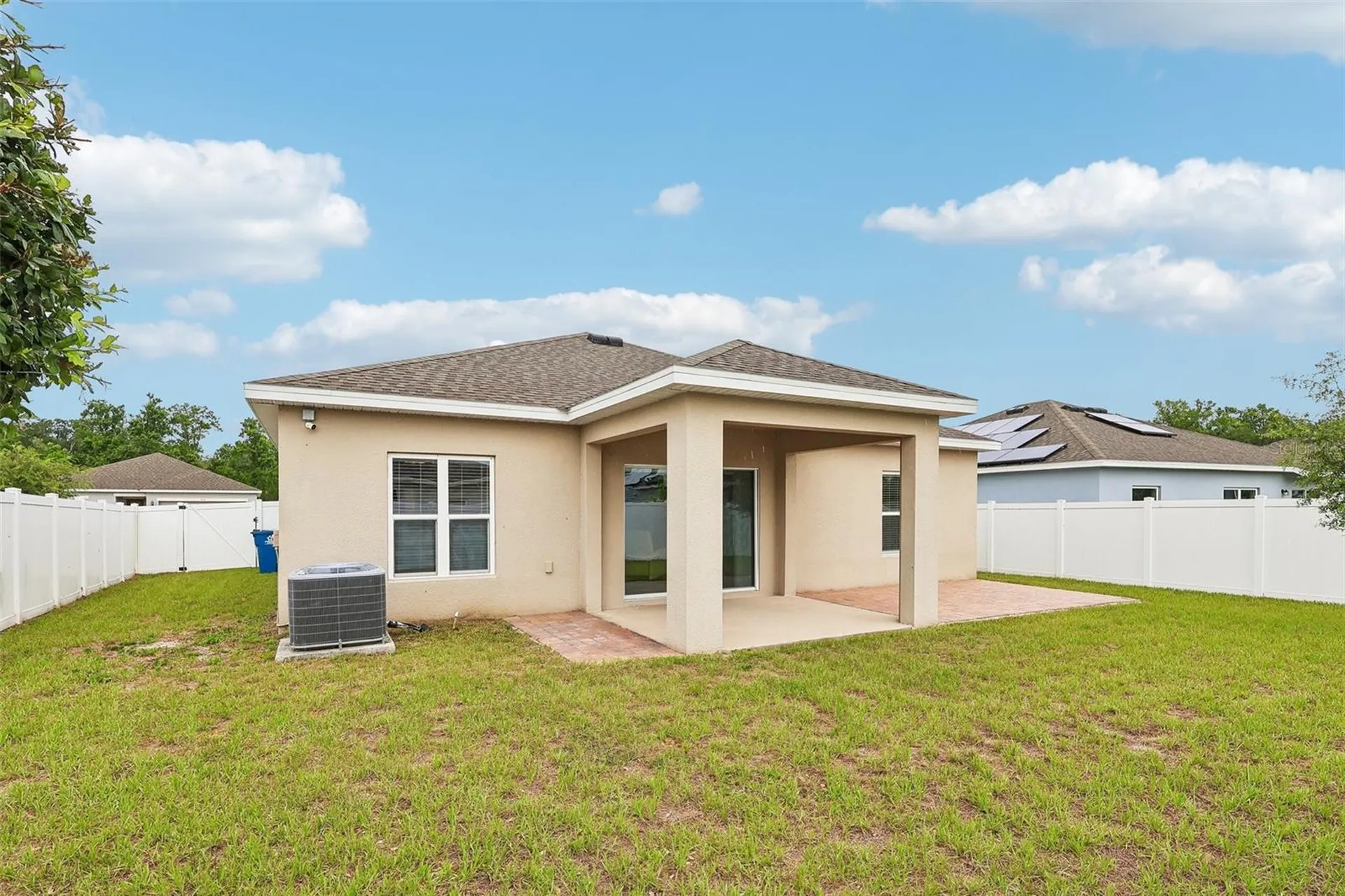 833 Avenal Lane Davenport FL 33837